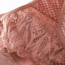Cargar imagen en el visor de la galería, Elegant Floral Lace Panties
