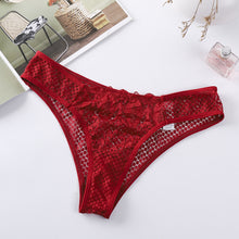 Cargar imagen en el visor de la galería, Elegant Floral Lace Panties
